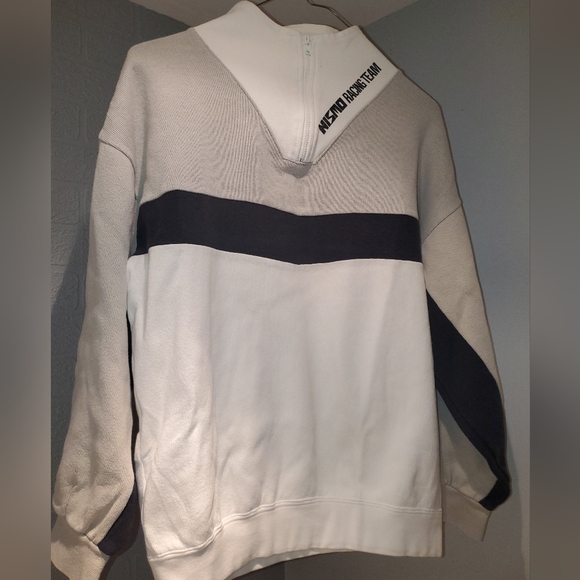 Genuine NISMO 1/4 zip sweatshirt - Picture 2 of 6